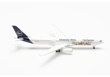 Herpa 537216 - 1:500 - Lufthansa A330 Fanhansa – Diversity Wins - D-AIKQ